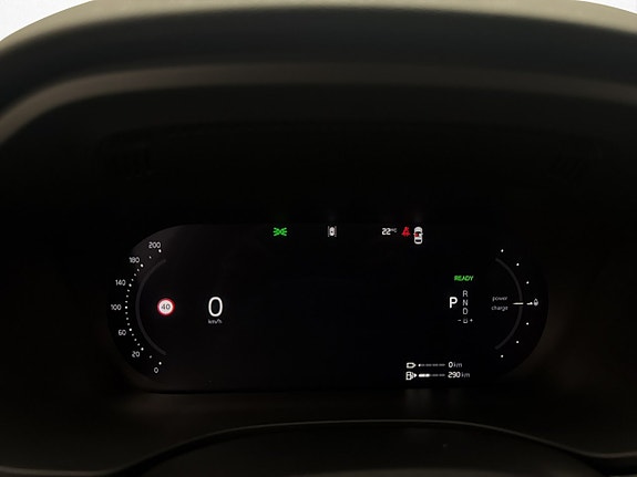 Volvo XC60 21 of 30