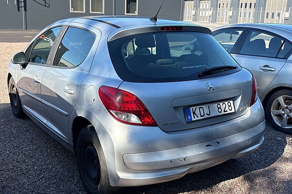 Peugeot 207 6 of 15