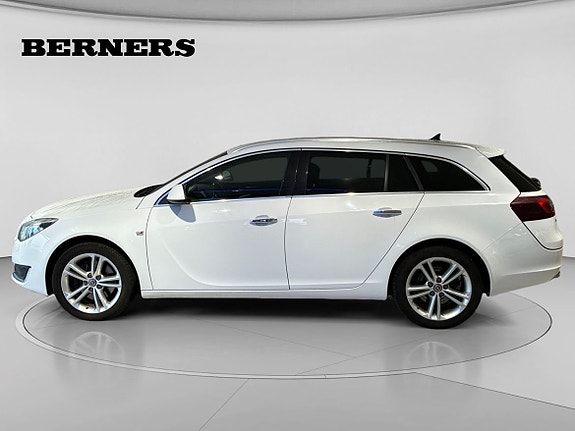Opel Insignia 2 of 14