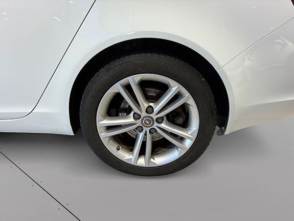 Opel Insignia 13 of 14