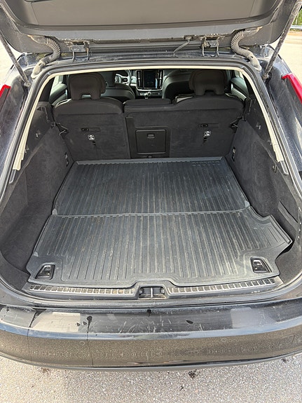 Volvo V90 5 of 5