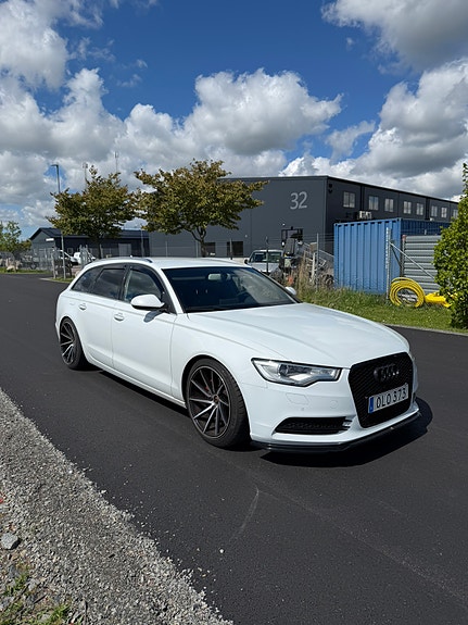 Audi A6 2 of 10