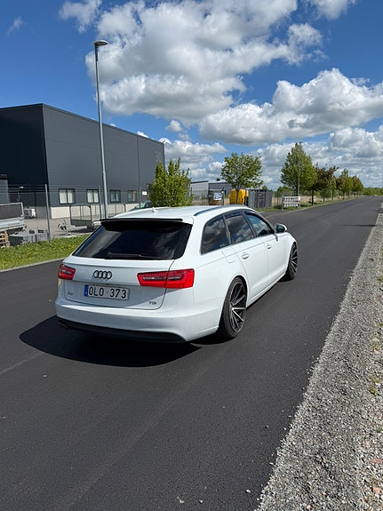 Audi A6 4 of 10