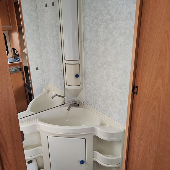 Adria Adria Altea 502 LS 8 of 10