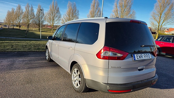 Ford Galaxy 2 of 6