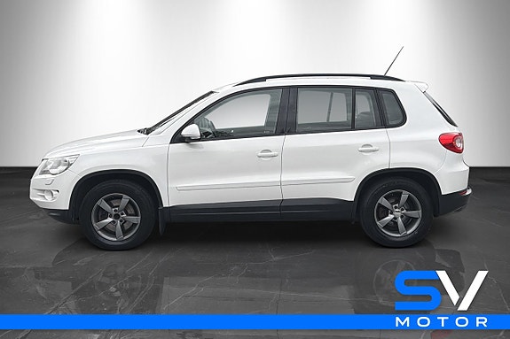 Volkswagen Tiguan 2 of 18