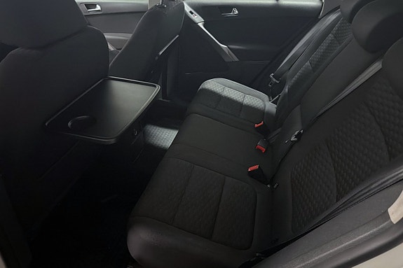 Volkswagen Tiguan 17 of 18