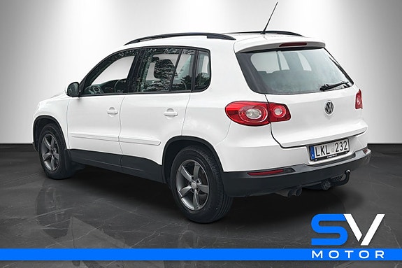 Volkswagen Tiguan 3 of 18