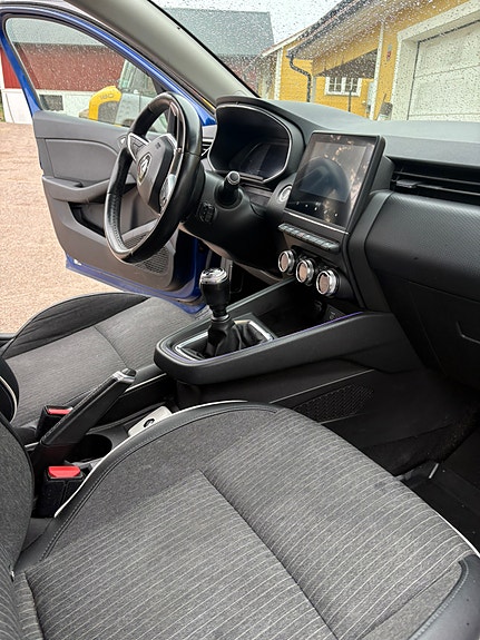 Renault Clio 6 of 6