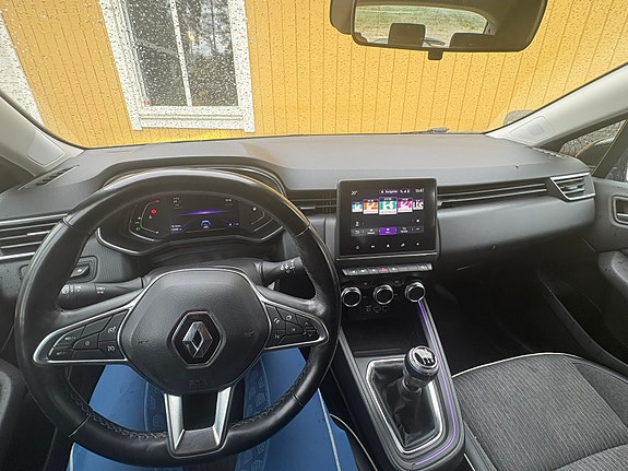 Renault Clio 4 of 6