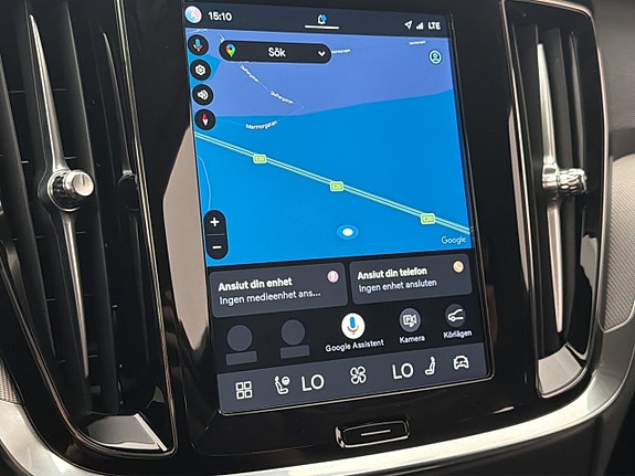 Volvo V60 13 of 30