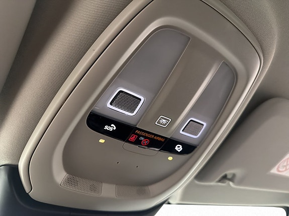 Volvo V60 16 of 30