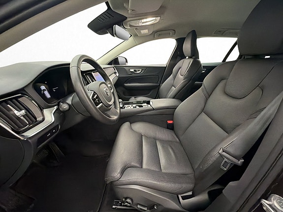 Volvo V60 12 of 30