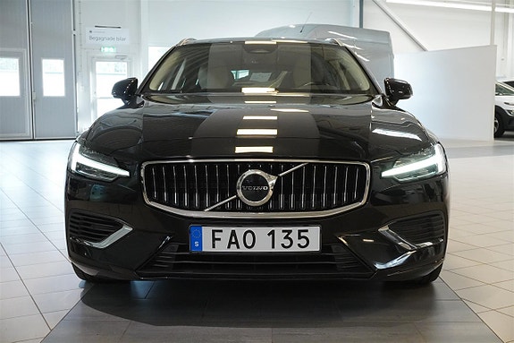 Volvo V60 9 of 28