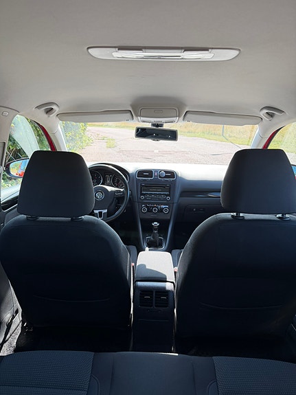 Volkswagen Golf VI 6 of 9
