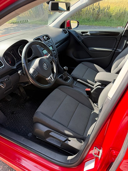 Volkswagen Golf VI 8 of 9