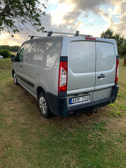 Peugeot Expert 2 of 5