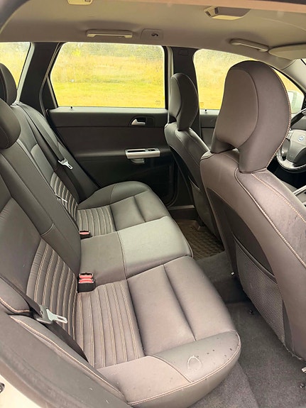 Volvo V50 8 of 8
