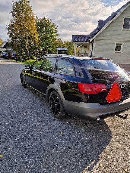 Audi A6 allroad 3 of 6