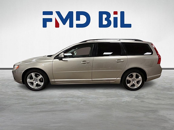Volvo V70 2 of 29