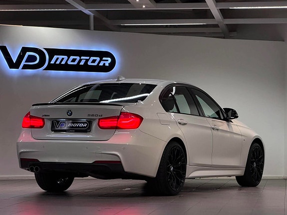 BMW 320d 2 of 21