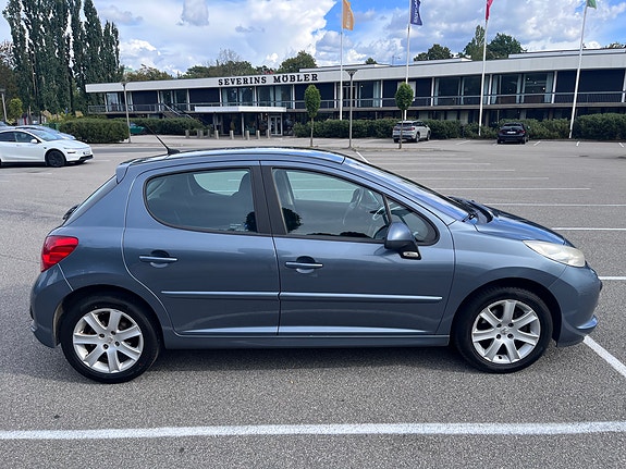 Peugeot 207 7 of 21