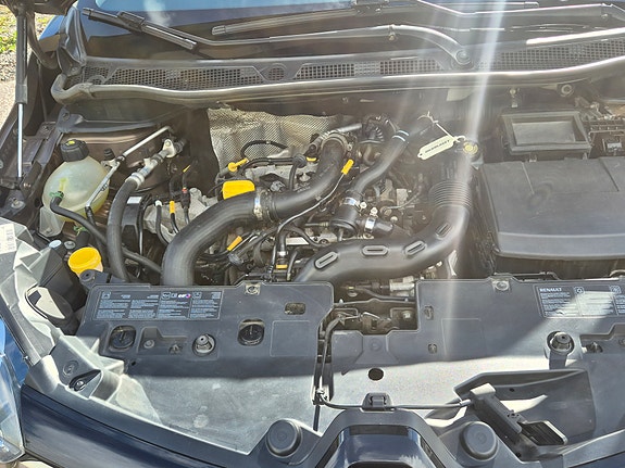 Renault Captur 12 of 12