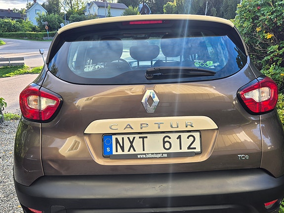 Renault Captur 6 of 12