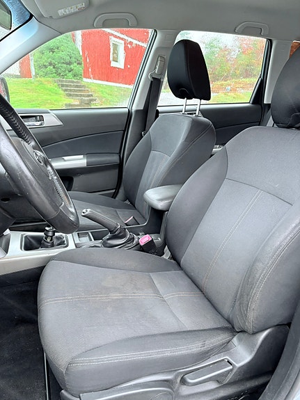Subaru Forester 12 of 14