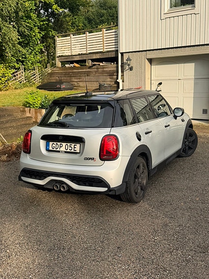 MINI Cooper S 7 of 7