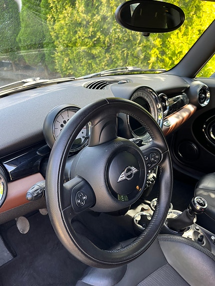 MINI Cooper 4 of 11