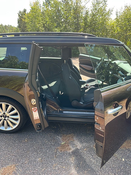 MINI Cooper 7 of 11