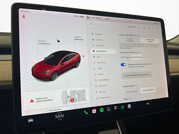Tesla Model 3 21 of 30
