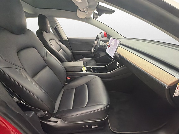 Tesla Model 3 10 of 30
