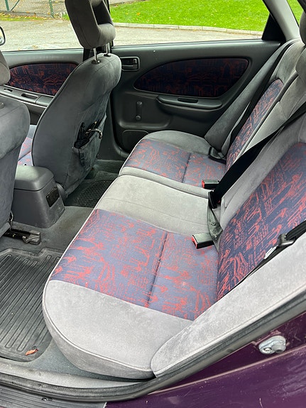 Toyota Avensis 6 of 9
