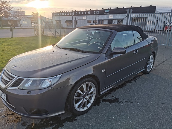 Saab 9-3 4 of 6