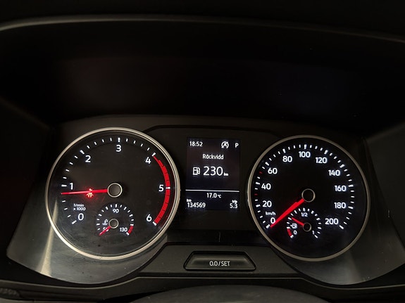 Volkswagen Crafter 19 of 30