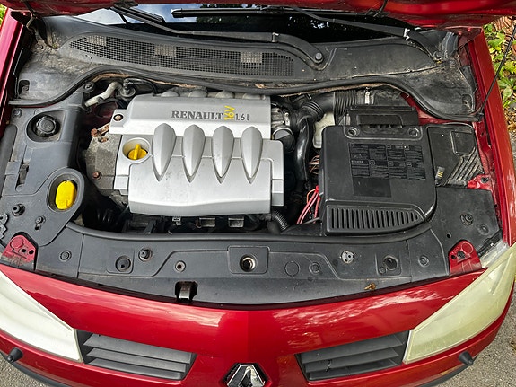Renault Megane II 11 of 16