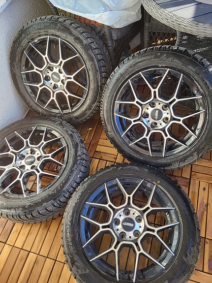 Volkswagen Golf VII 6 of 7