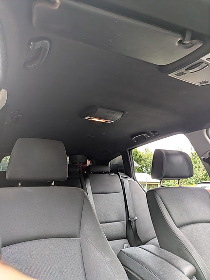 BMW 320d 11 of 14
