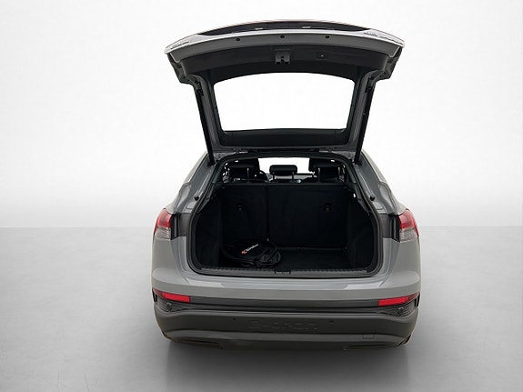 Audi Q4 e-tron 9 of 30