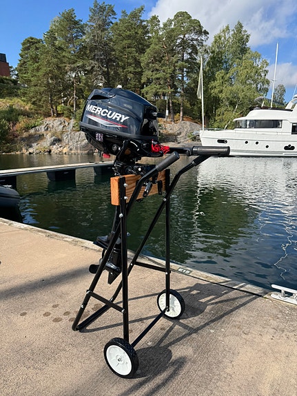 Gummibåt med 3.5 hk motor 6 of 7