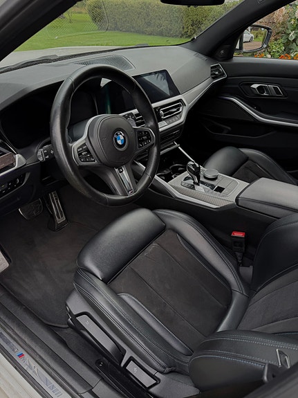 BMW 320d 6 of 13