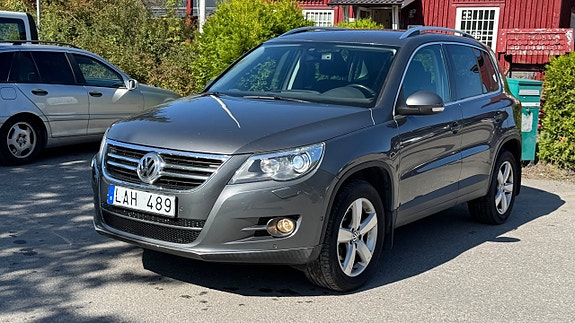Volkswagen Tiguan 4 of 12