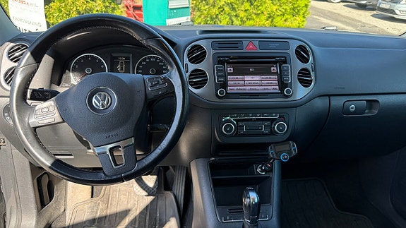 Volkswagen Tiguan 10 of 12