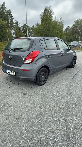 Hyundai i20 3 of 4