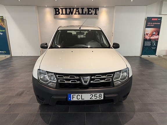 Dacia Duster 2 of 15