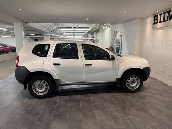 Dacia Duster 8 of 15