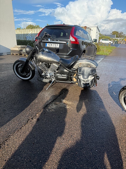 Yamaha XVS1100A 4 of 5
