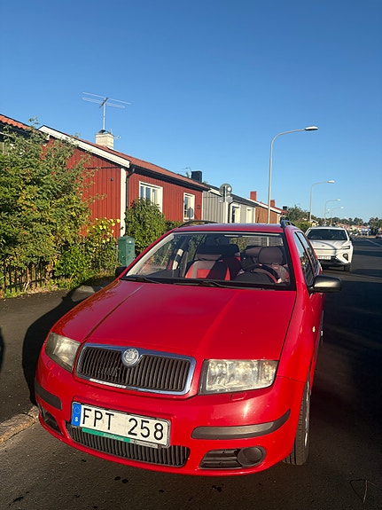 Skoda Fabia 5 of 7